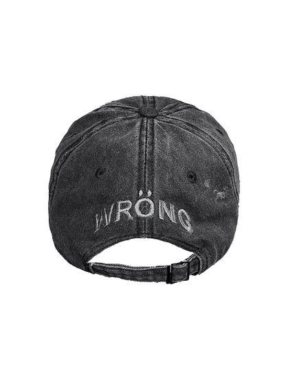 BLACK «WRÖ‎NG» CAP